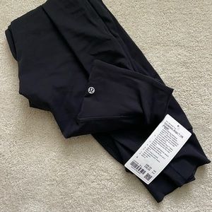 BNWT Lululemon align HR jogger size 4 black